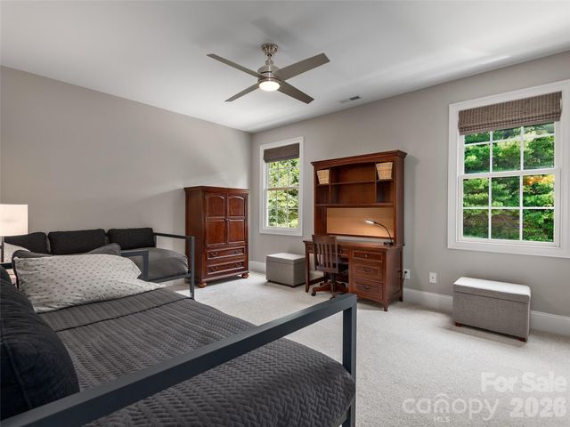 1910 Bearberry Lane, Asheville, NC 28803