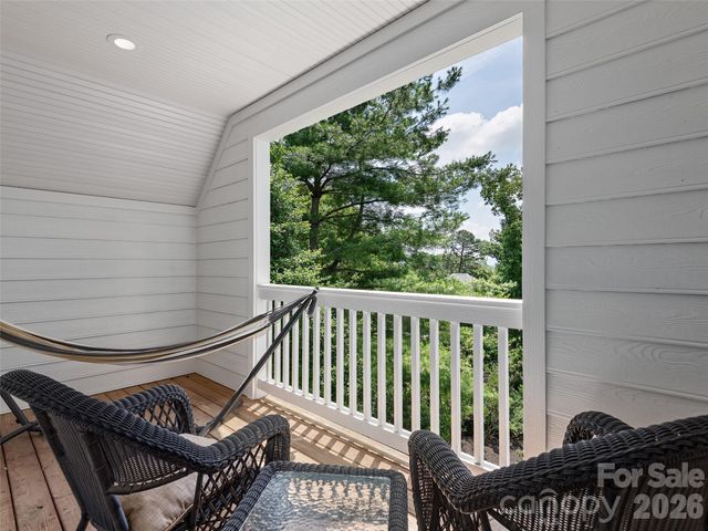 1910 Bearberry Lane, Asheville, NC 28803
