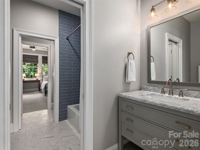 1910 Bearberry Lane, Asheville, NC 28803