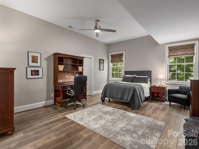 1910 Bearberry Lane, Asheville, NC 28803