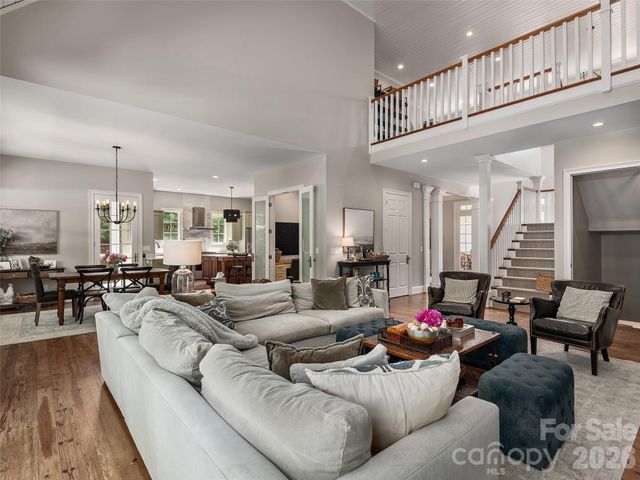 1910 Bearberry Lane, Asheville, NC 28803