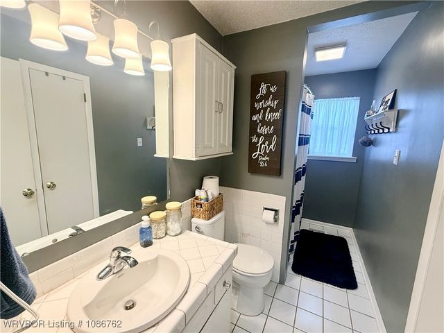 825 Berry Street, Greenwood, AR 72936