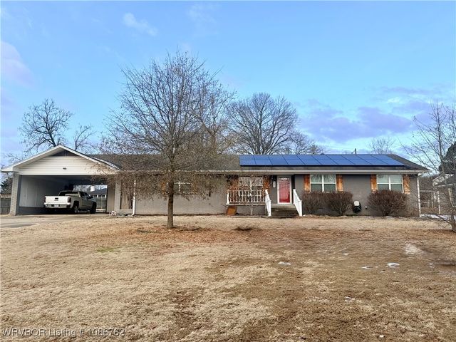 825 Berry Street, Greenwood, AR 72936