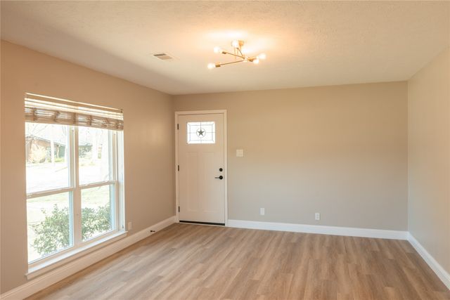 602 N Morris Street B, Mckinney, TX 75069