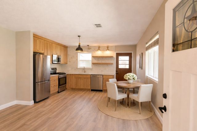 602 N Morris Street B, Mckinney, TX 75069