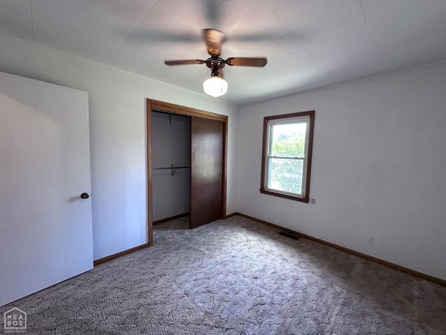 865 N 2nd Avenue, Piggott, AR 72454