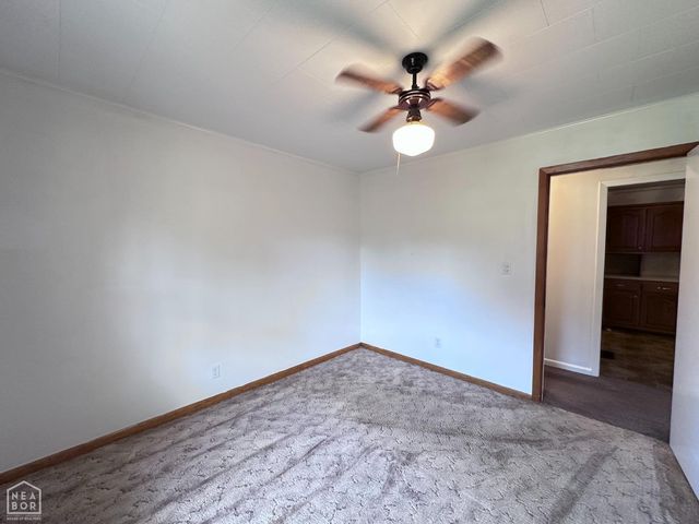 865 N 2nd Avenue, Piggott, AR 72454