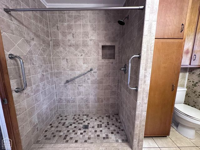 865 N 2nd Avenue, Piggott, AR 72454