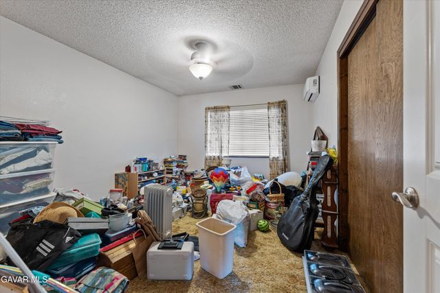 8212 E Avenue H, Lancaster, CA 93535