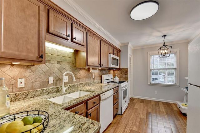 6500 Gaines Ferry Road E3, Flowery Branch, GA 30542