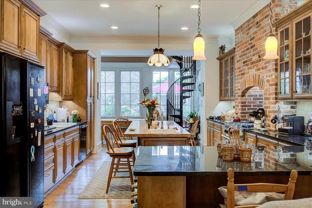 600 G ST SE, Washington, DC 20003