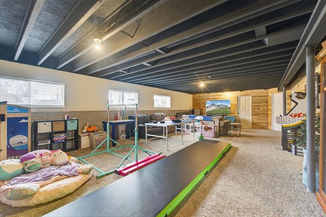 8495 Ridgeway COURT, Pleasant Prairie, WI 53158