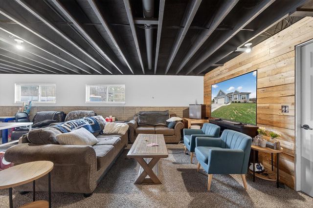 8495 Ridgeway COURT, Pleasant Prairie, WI 53158