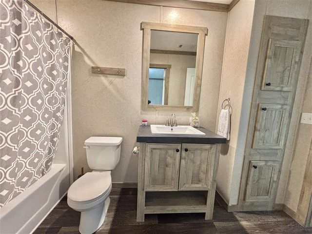 6031 Bayou Serpent Road, Lake Charles, LA 70615