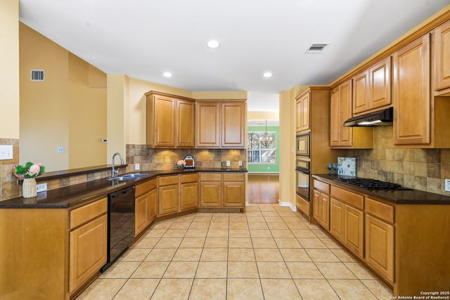 722 Aster Trail, San Antonio, TX 78256