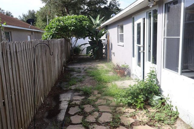 3311 W MARCUM STREET, Tampa, FL 33611