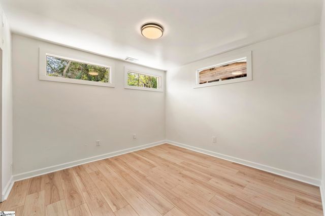 2305 W North Avenue, Anderson, SC 29625