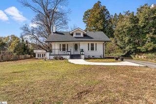 2305 W North Avenue, Anderson, SC 29625