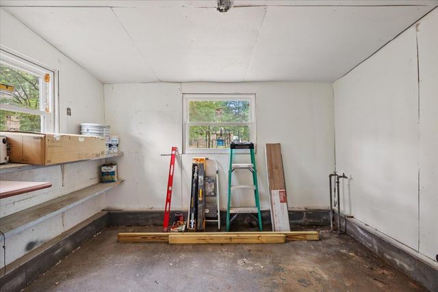 714 E Williams Avenue, Crestview, FL 32539