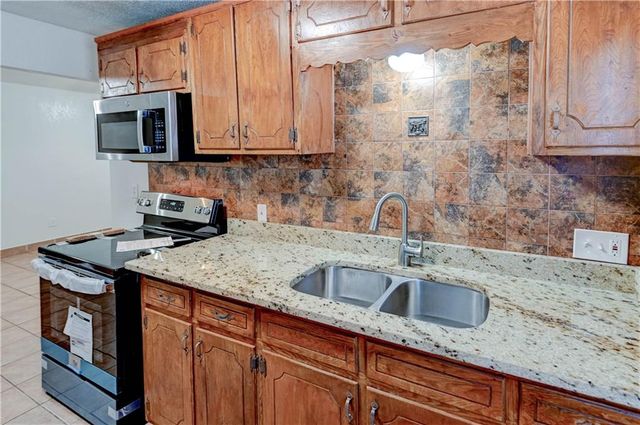 2301 Drury Avenue, Kansas City, MO 64127