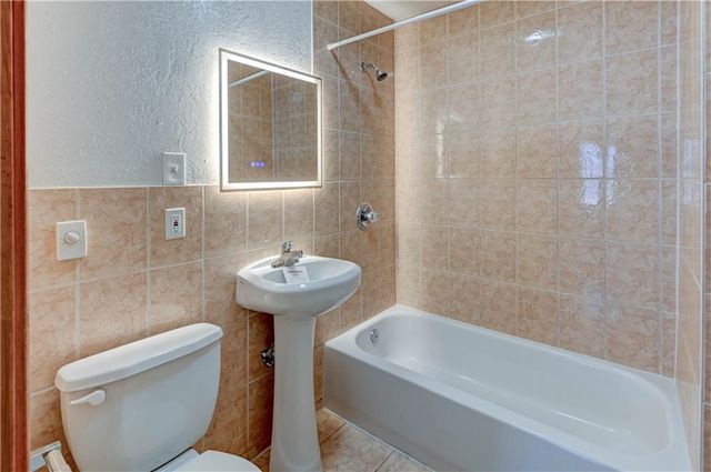 2301 Drury Avenue, Kansas City, MO 64127