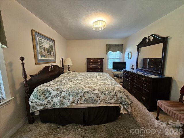 331 Woodside Drive, Shelby, NC 28150