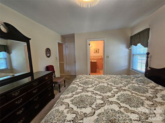 331 Woodside Drive, Shelby, NC 28150