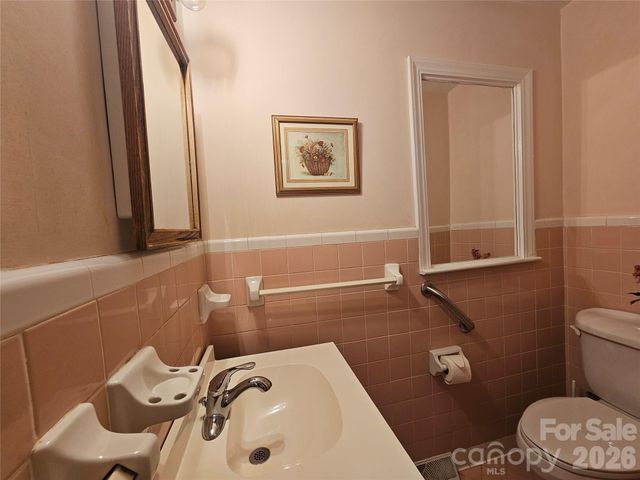 331 Woodside Drive, Shelby, NC 28150