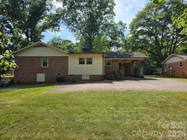 331 Woodside Drive, Shelby, NC 28150