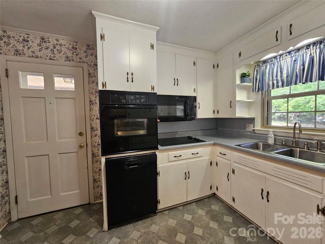 331 Woodside Drive, Shelby, NC 28150