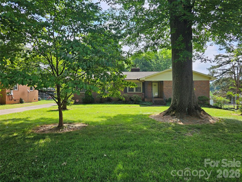 331 Woodside Drive, Shelby, NC 28150