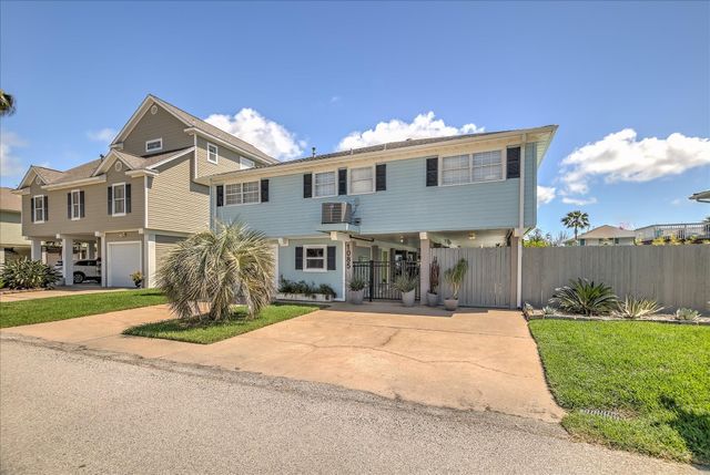 1085 Redfish Street, Bayou Vista, TX 77563