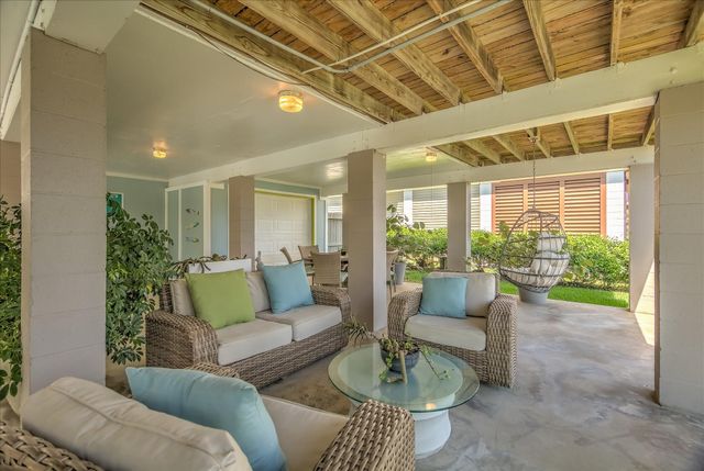 1085 Redfish Street, Bayou Vista, TX 77563