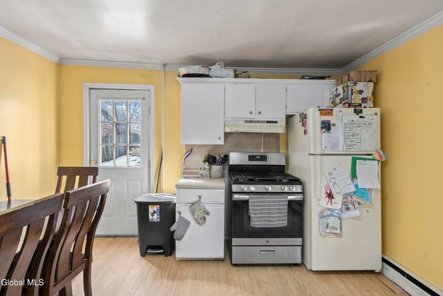 1066-1068 Hegeman Street, Schenectady, NY 12306
