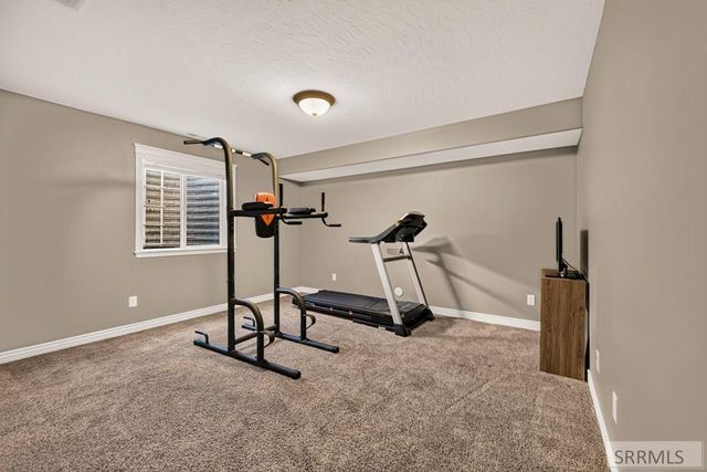 212 Calistoga Drive, Idaho Falls, ID 83404