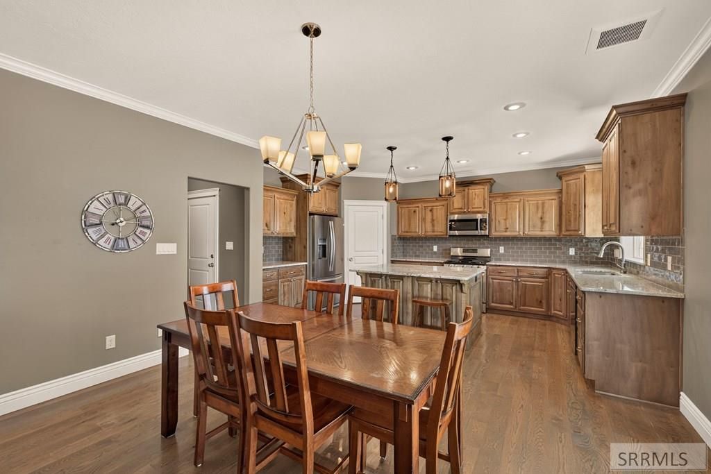 Image 19 of property listing at 212 Calistoga Drive, Idaho Falls, ID 83404