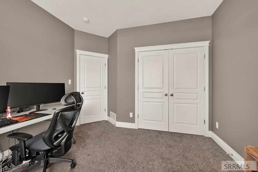 Image 32 of property listing at 212 Calistoga Drive, Idaho Falls, ID 83404