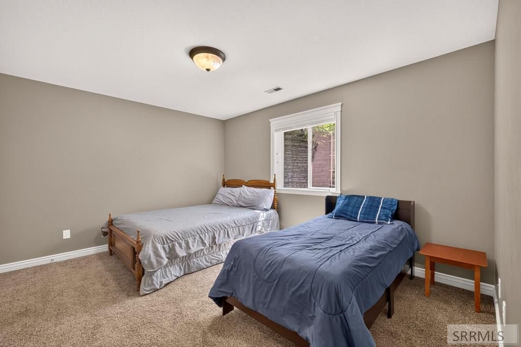 Image 40 of property listing at 212 Calistoga Drive, Idaho Falls, ID 83404