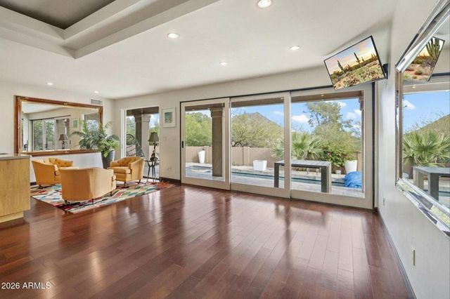 7115 N HILLSIDE Drive, Paradise Valley, AZ 85253