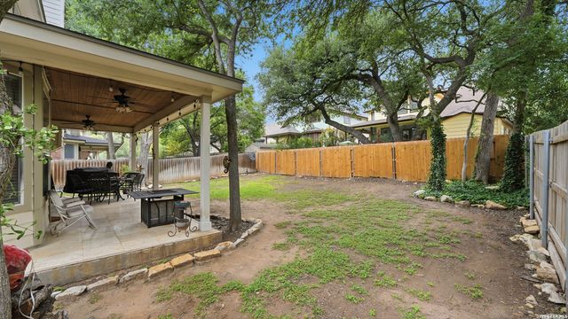 736 San Luis, New Braunfels, TX 78132