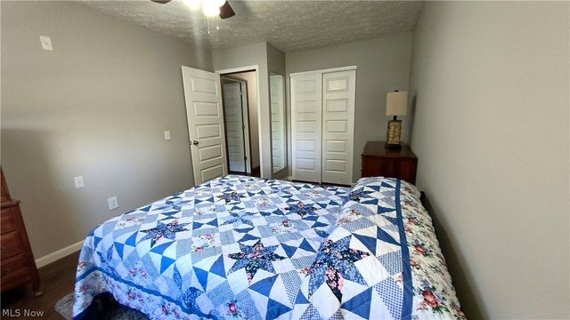 13299 Carnation Avenue NW, Hartville, OH 44632