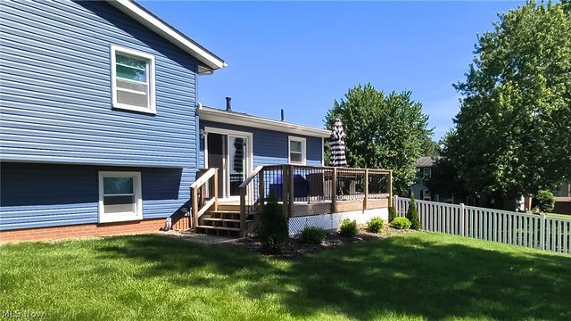 13299 Carnation Avenue NW, Hartville, OH 44632