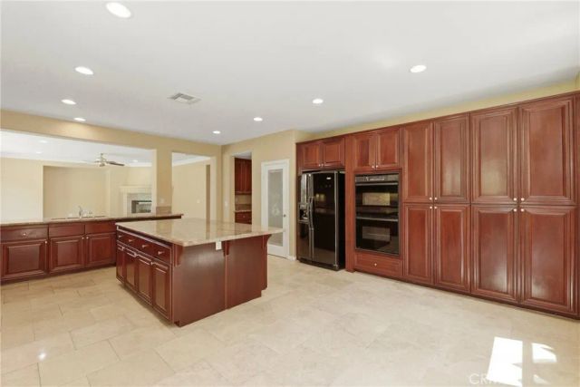 1014 Skyline Place, San Marcos, CA 92078