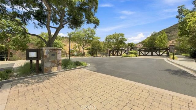 1014 Skyline Place, San Marcos, CA 92078