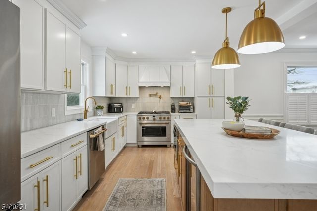 1921 Grandview Ave, Westfield Town, NJ 07090