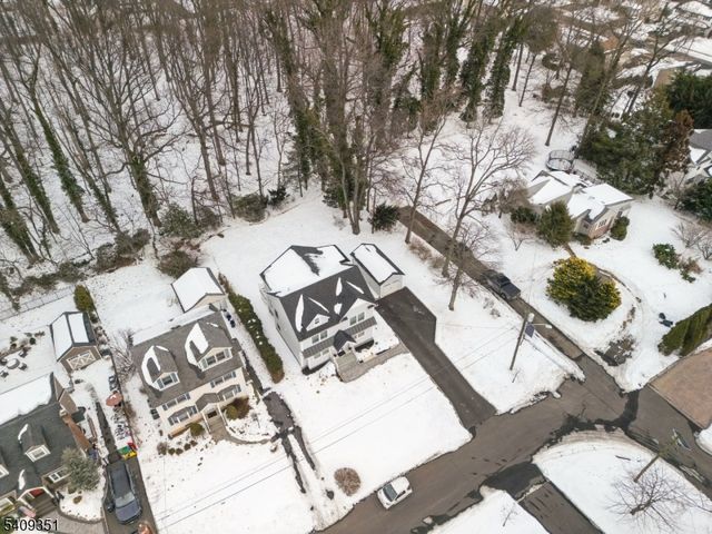 1921 Grandview Ave, Westfield Town, NJ 07090