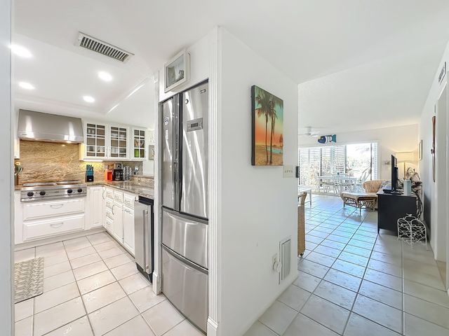 51 Village Del Lago Cir, St Augustine, FL 32080