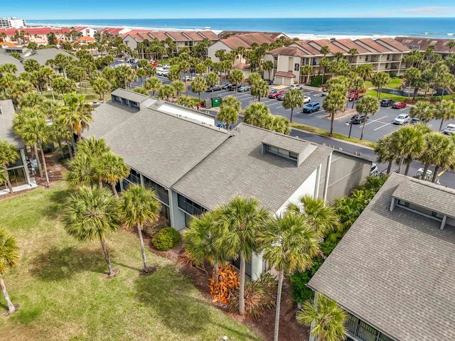 51 Village Del Lago Cir, St Augustine, FL 32080