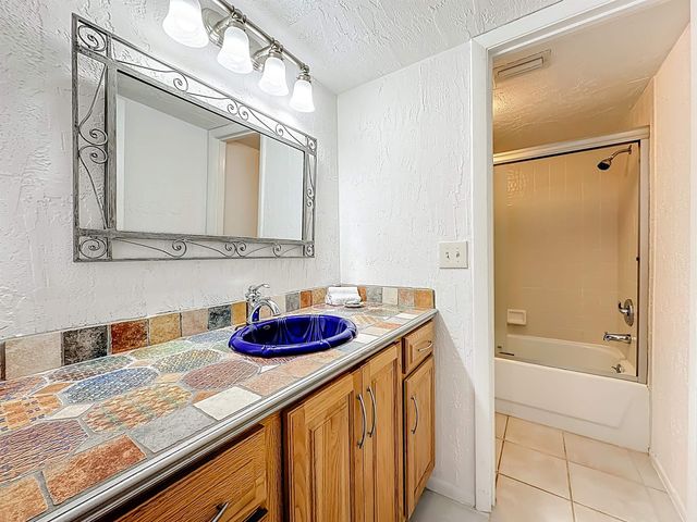 51 Village Del Lago Cir, St Augustine, FL 32080