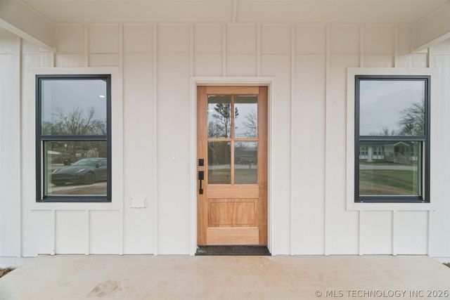 1417 E Scenic Bluff, Cleveland, OK 74020